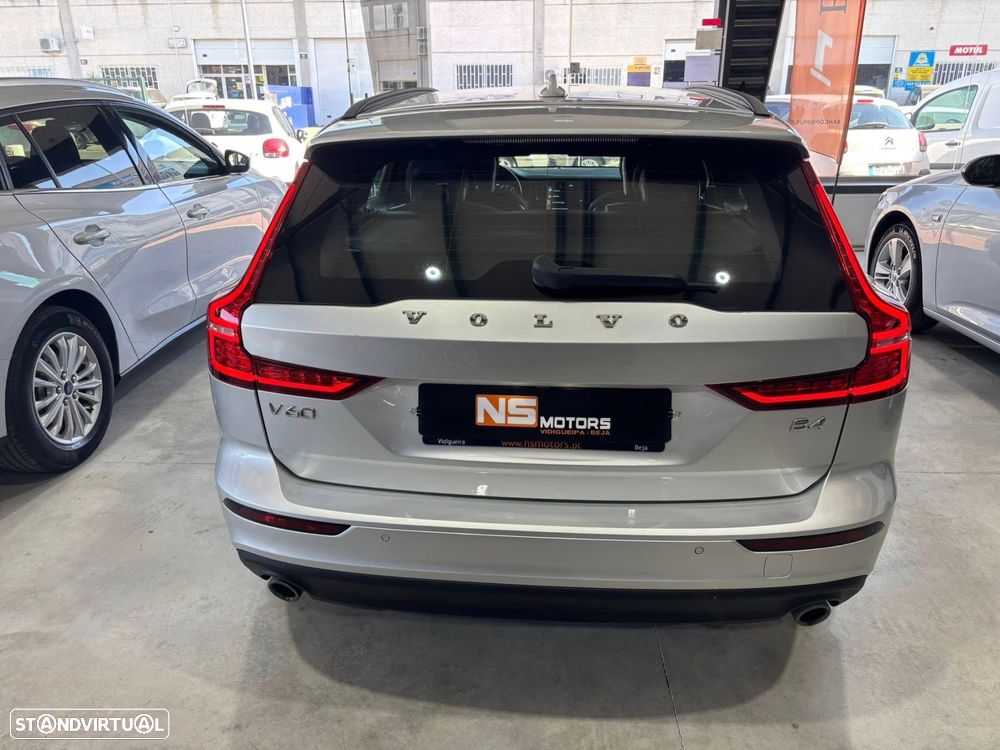 Volvo V60 2.0 B4 Momentum Geartronic - 8