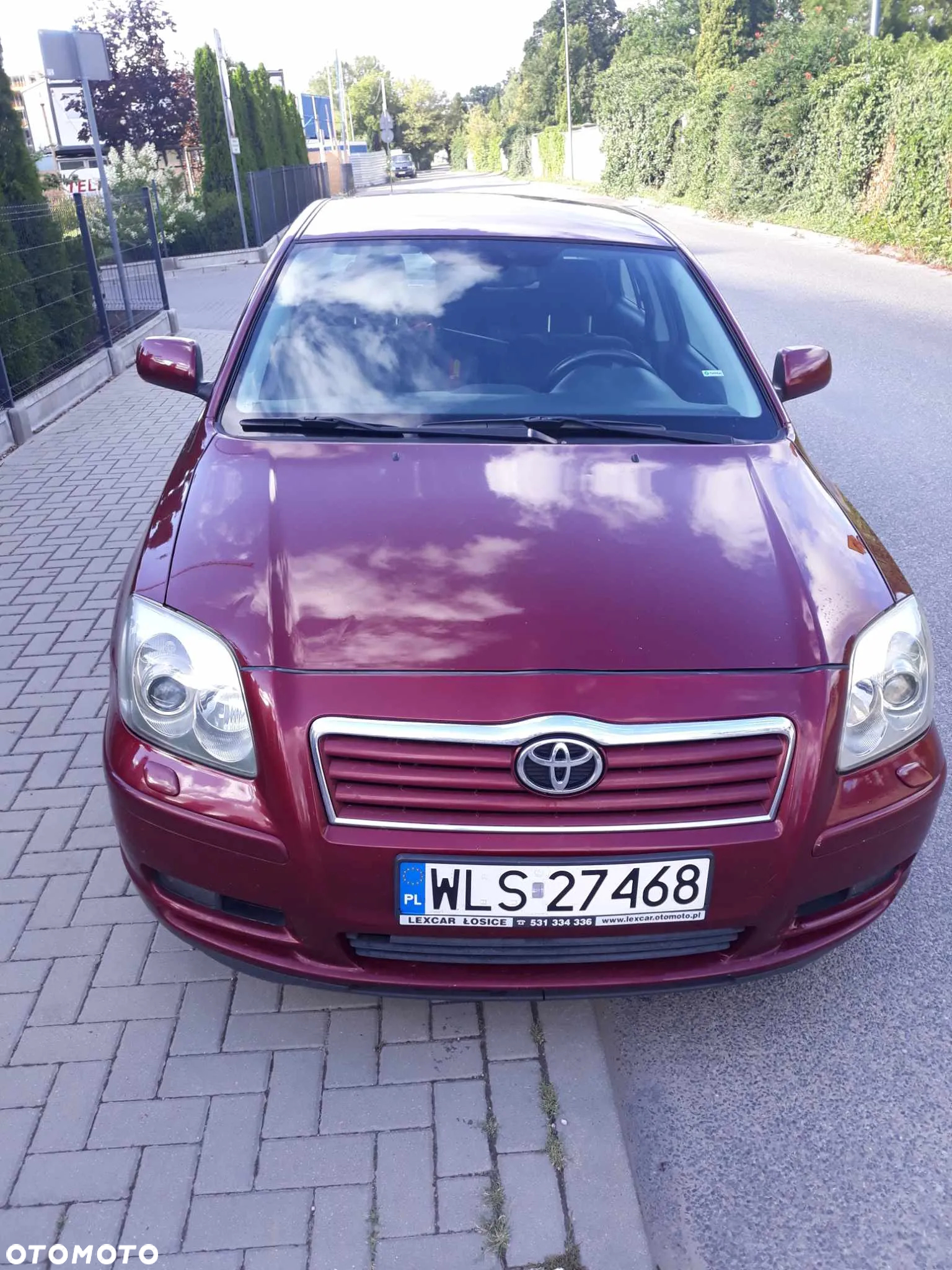 Toyota Avensis - 15