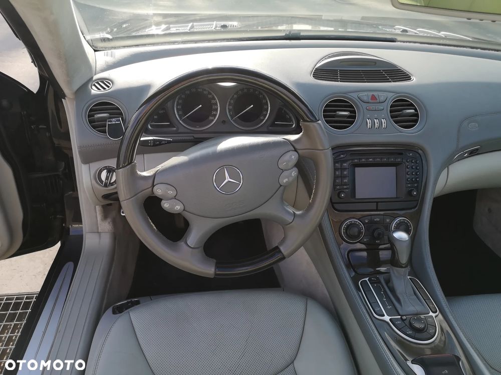 Mercedes-Benz SL 500 - 28