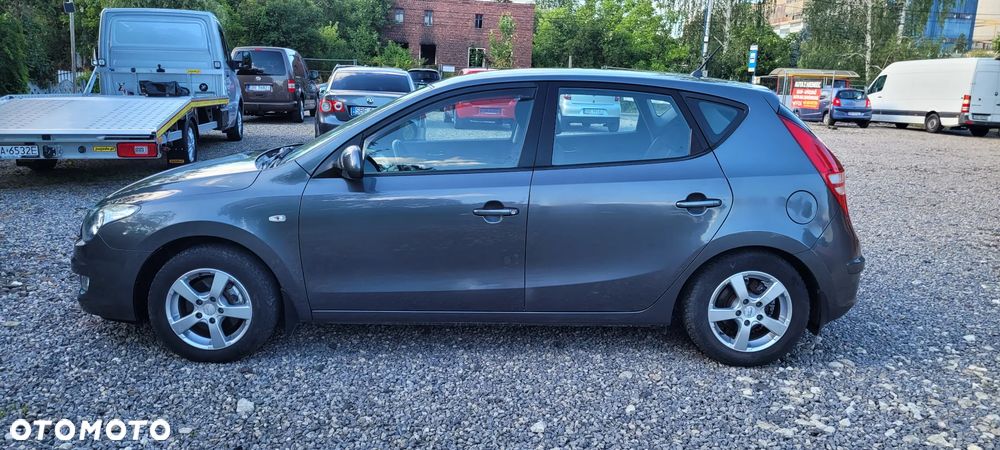 Hyundai i30 1.4 Blue Comfort - 40