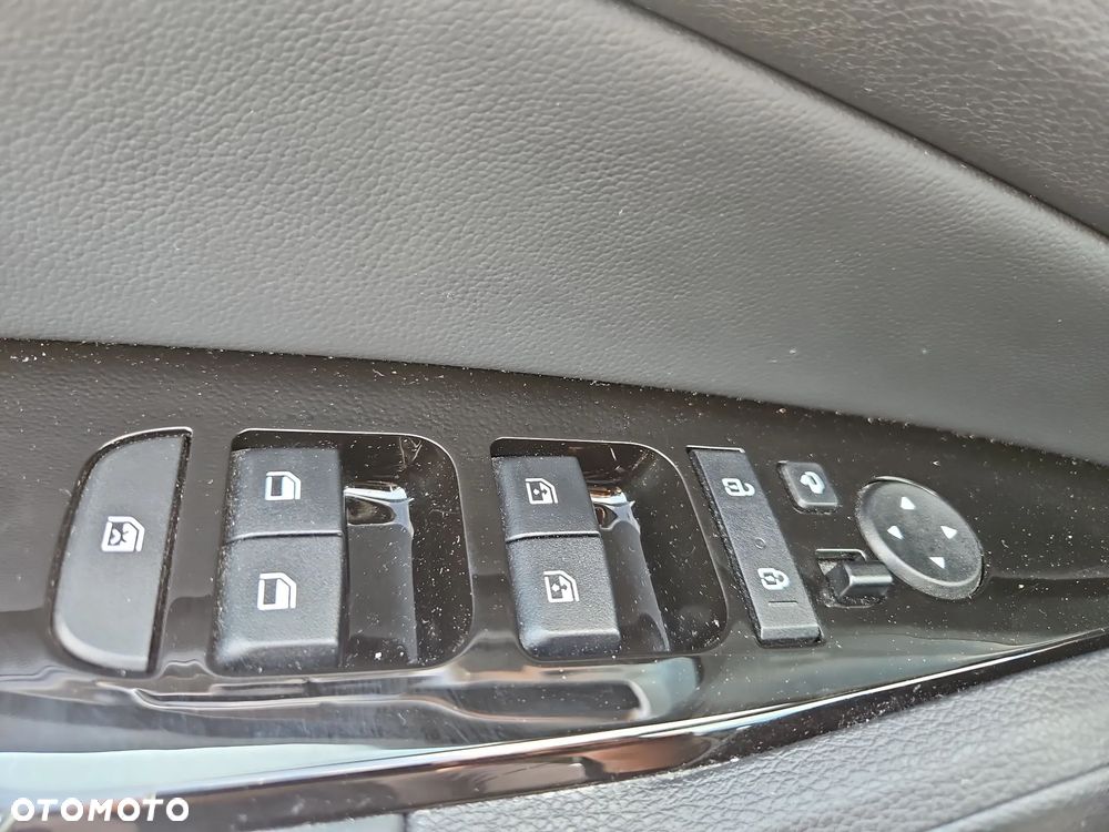 Kia Sportage 1.6 T-GDI Business Line 2WD DCT - 17