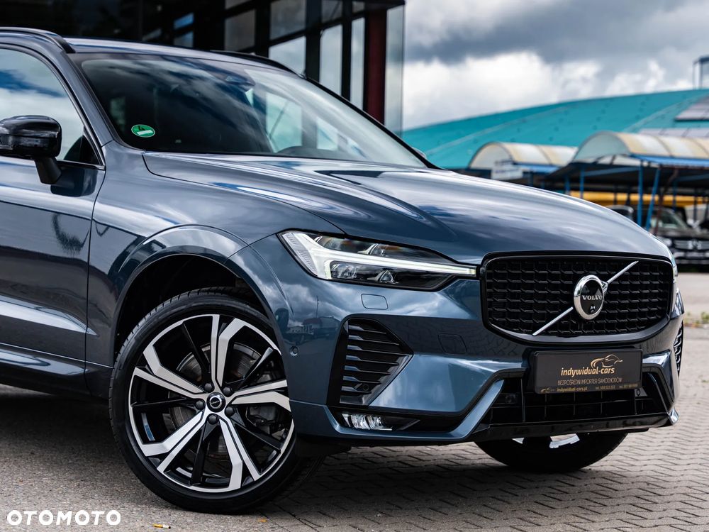 Volvo XC 60 B4 B Plus Dark - 10