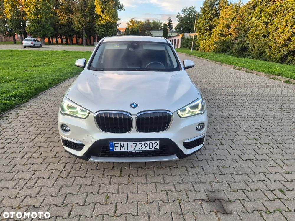 BMW X1 xDrive20i - 9