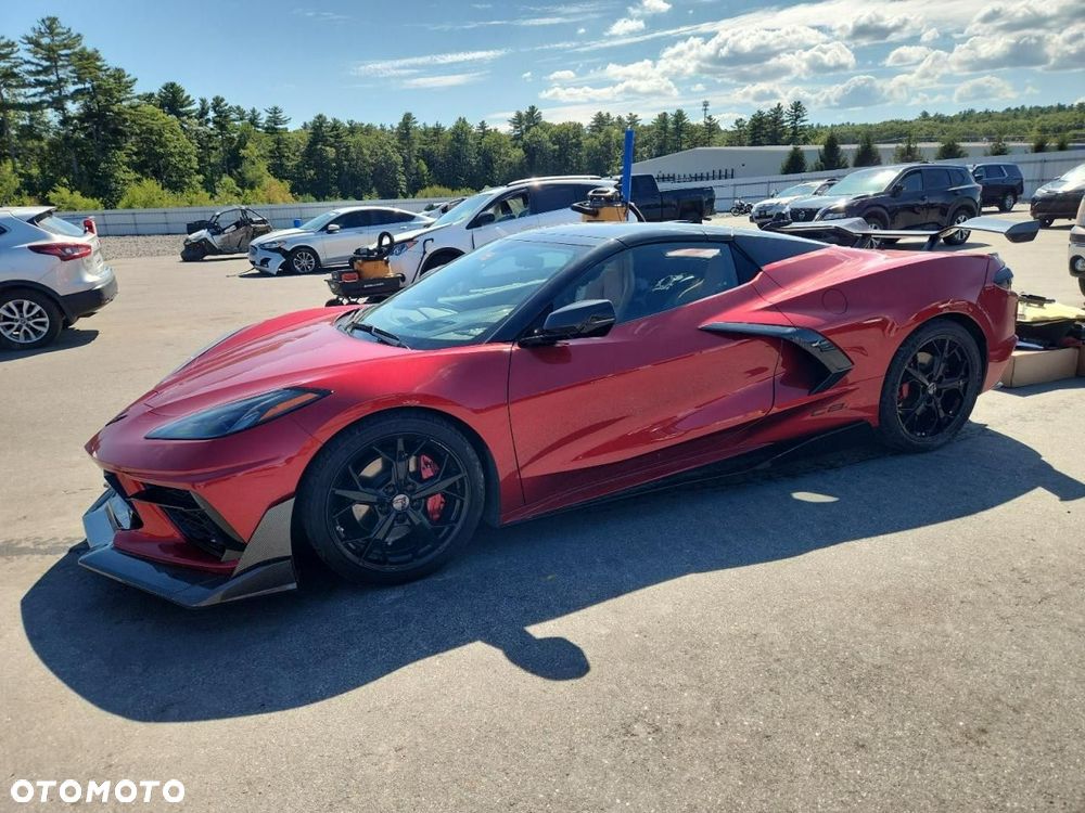 Chevrolet Corvette - 2