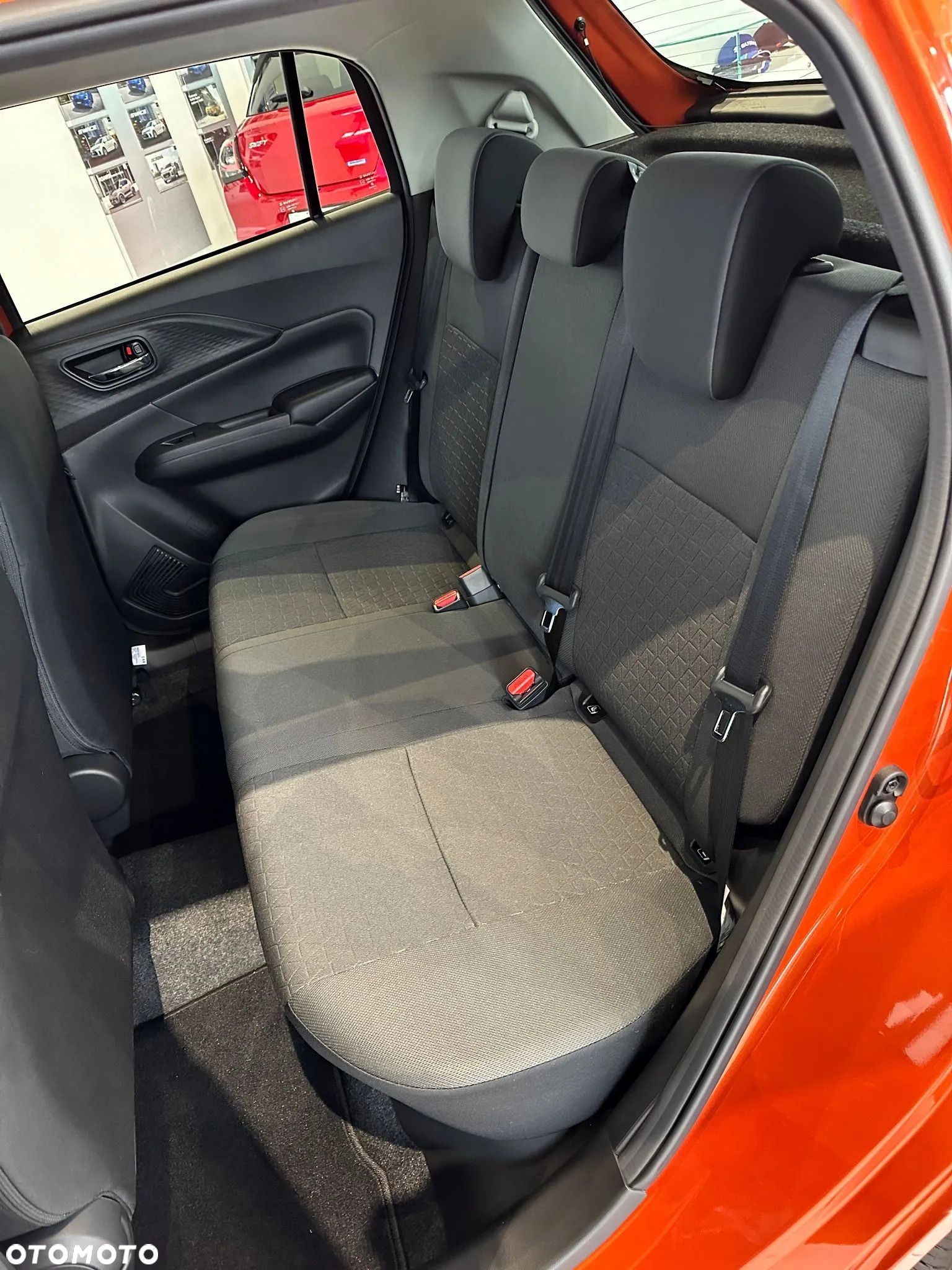 Suzuki Swift 1.2 Dualjet SHVS Premium Plus CVT - 17