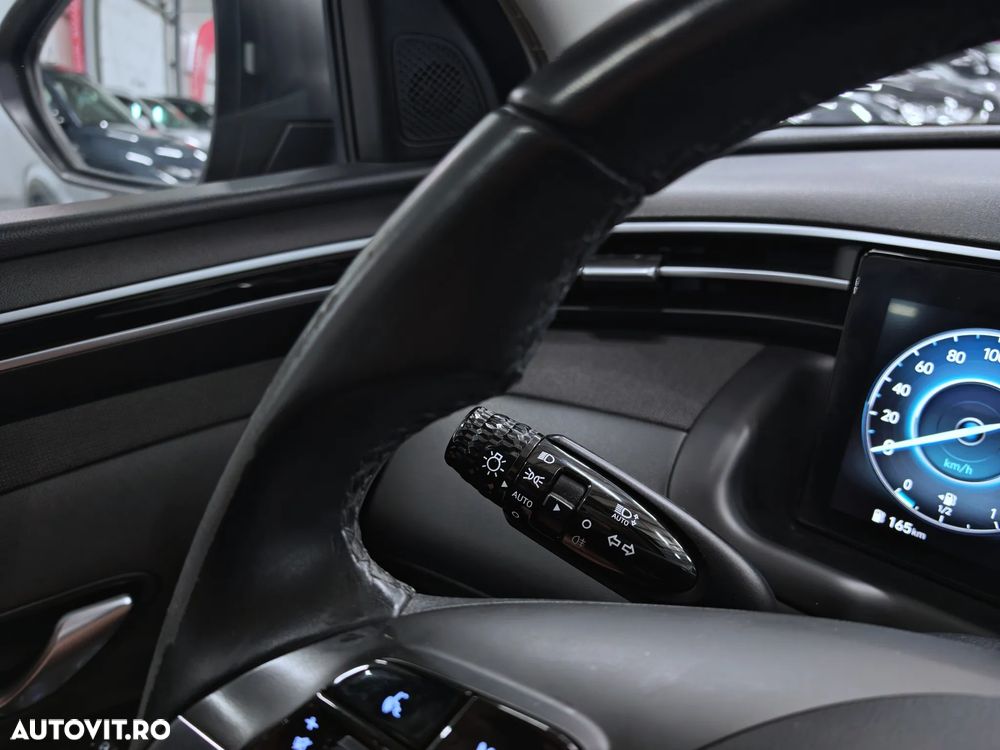 Hyundai Tucson 1.6 CRDi 48V-Hybrid 2WD DCT Select - 24