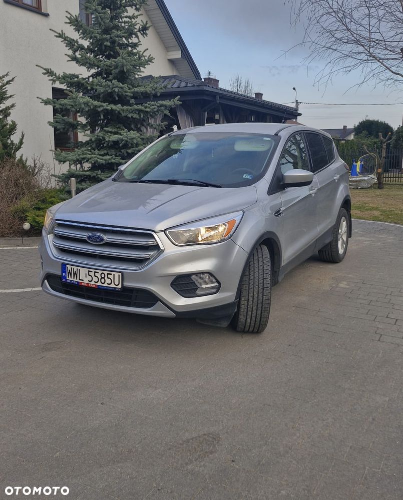 Ford Escape 1.5 EcoBoost AWD SE - 1