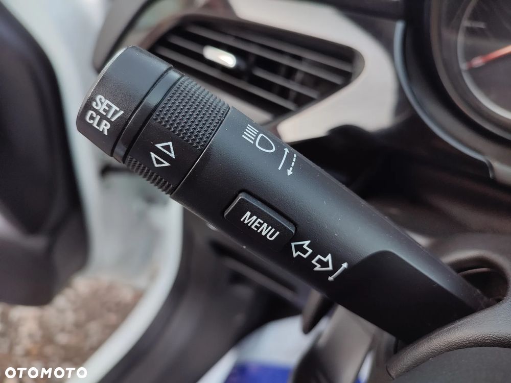 Opel Corsa 1.4 Turbo ecoFLEX Start-Stop Innovation - 28