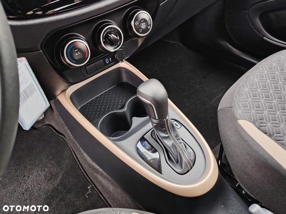 Toyota Aygo X 1.0 VVT-i Style CVT - 19