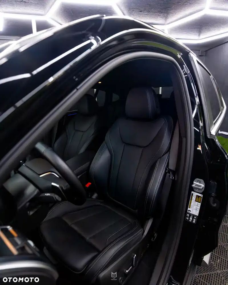 BMW X4 - 22