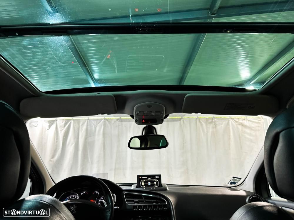 Peugeot 3008 2.0 HDi Hybrid4 Limited Edition - 24
