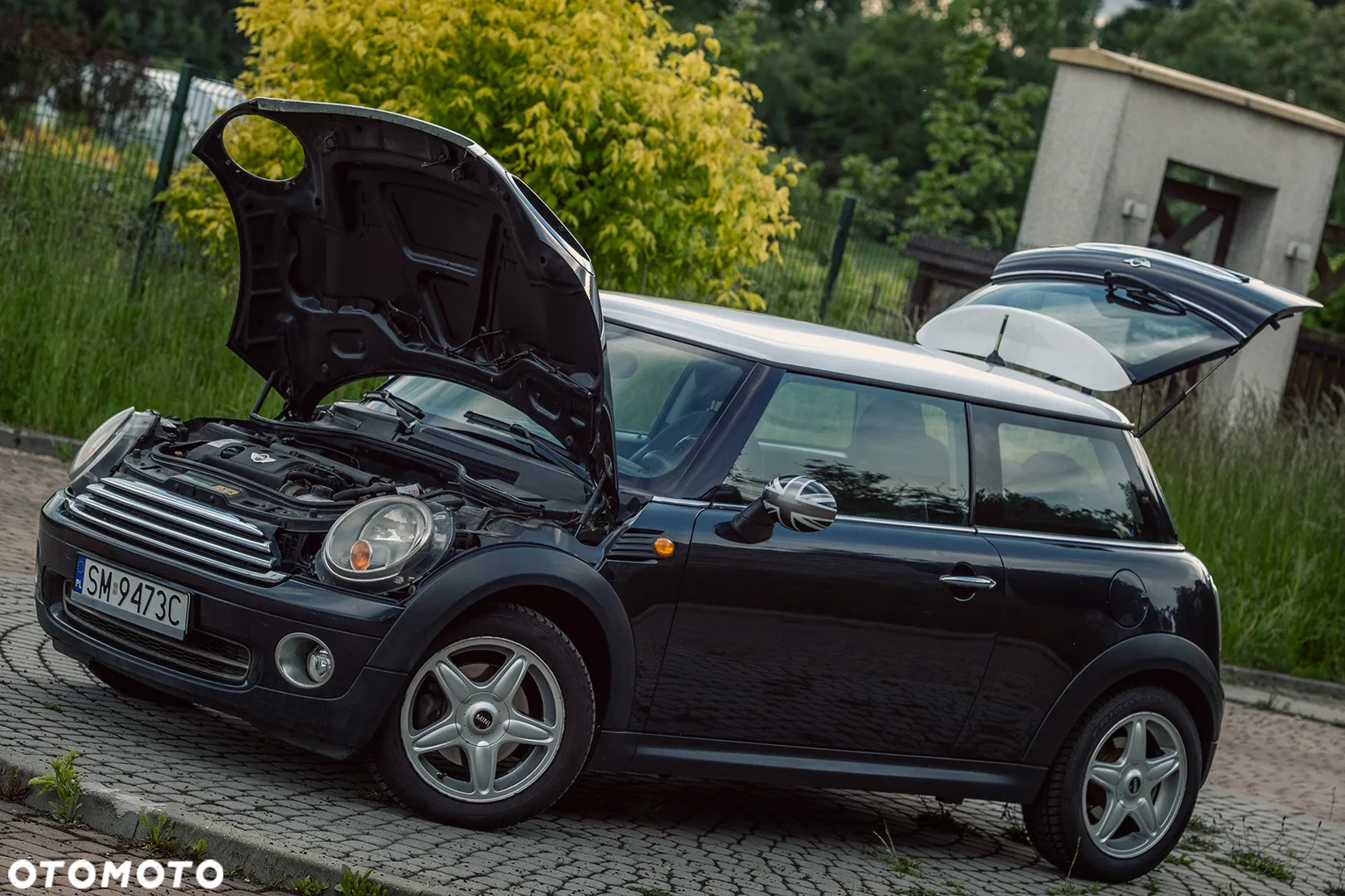 MINI Cooper Standard - 18