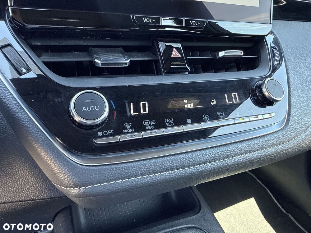 Toyota Corolla 1.8 Hybrid Comfort - 13