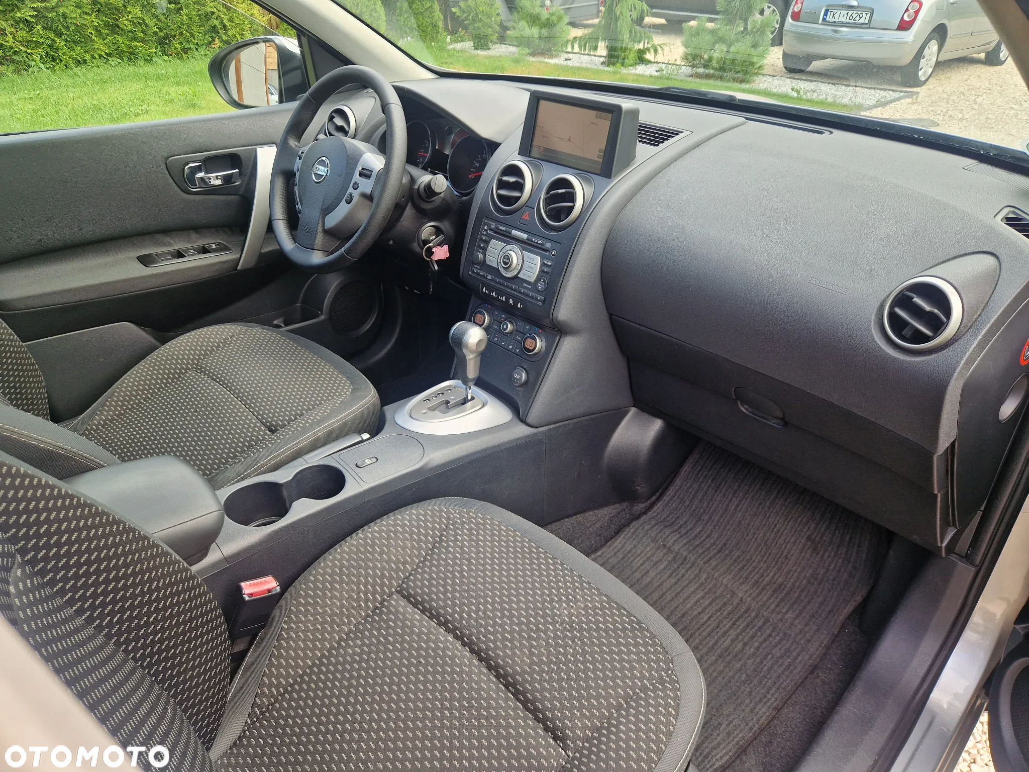 Nissan Qashqai 2.0 CVT tekna - 39