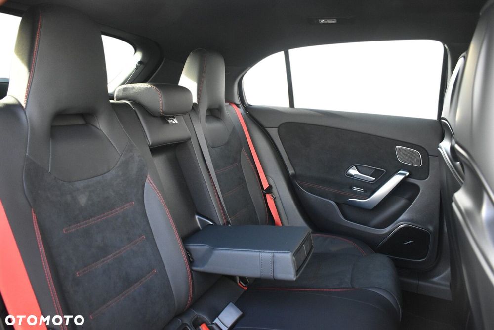 Mercedes-Benz Klasa A 45 S AMG 4-Matic 8G-DCT - 10