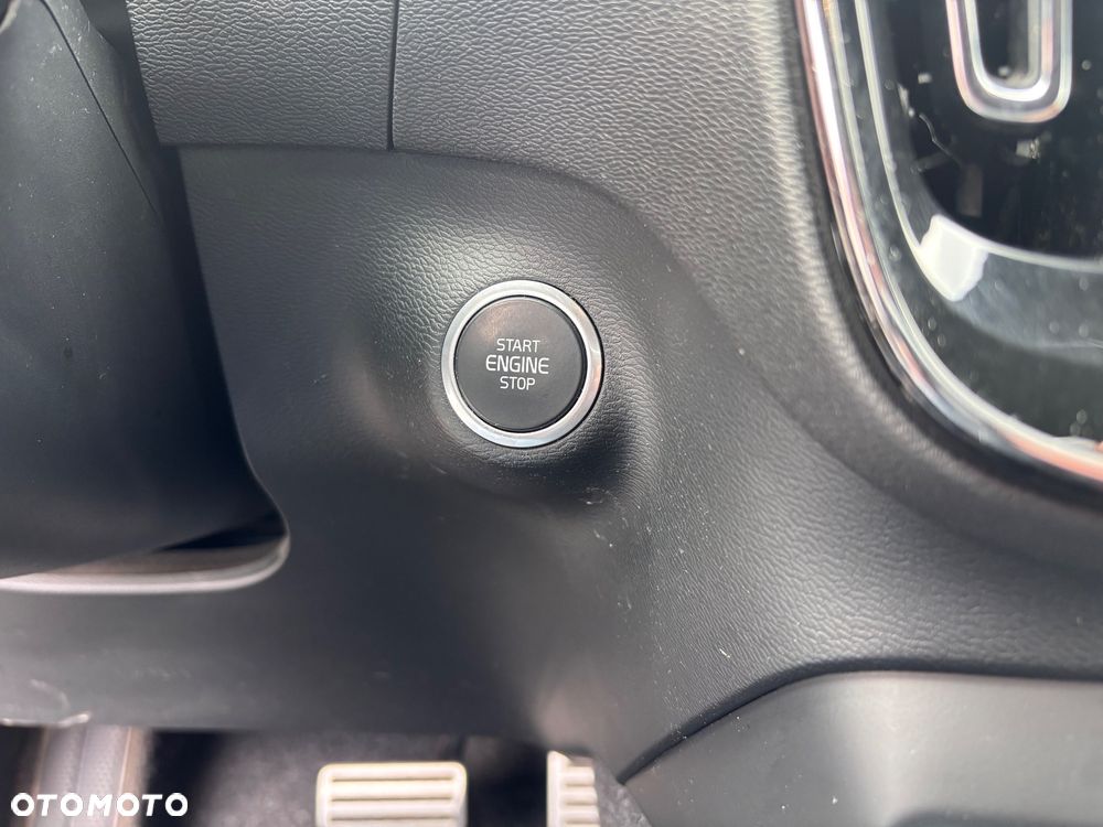 Volvo XC 40 D3 SCR Inscription - 19