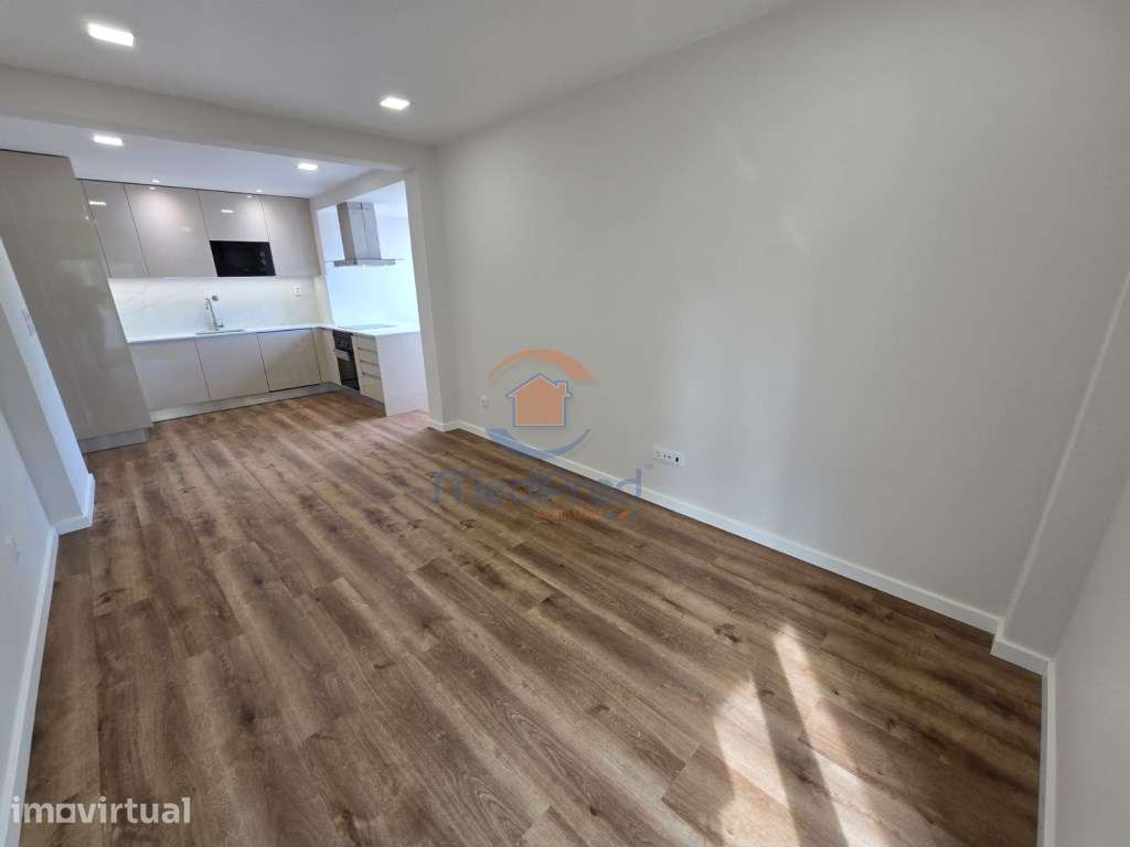 Apartamento T3 Remodelado | Odivelas - Grande imagem: 4/28