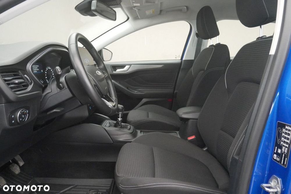 Ford Focus 1.0 EcoBoost Titanium - 12