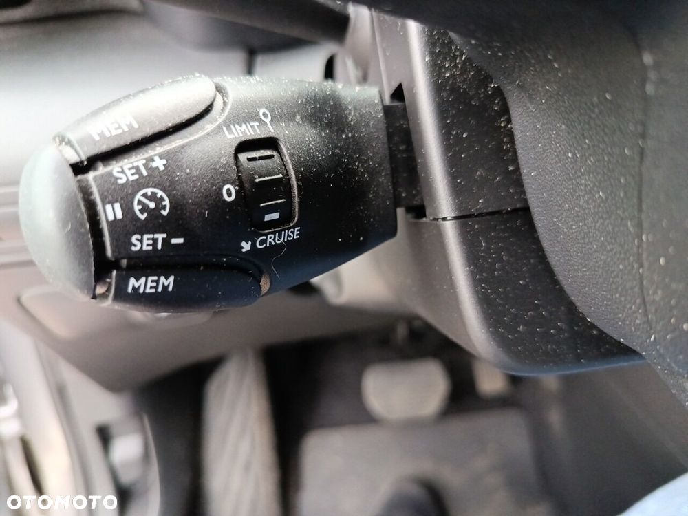 Citroën C3 Aircross 1.2 PureTech Max S&S EAT6 - 18