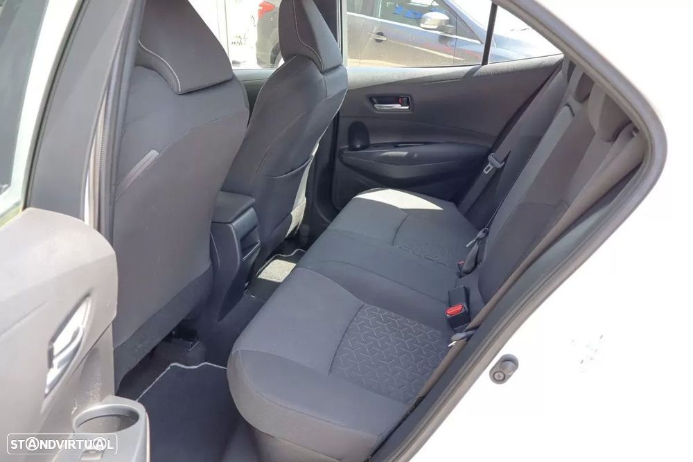 Toyota Corolla 1.8 Hybrid Comfort - 14