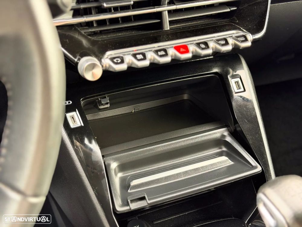 Peugeot 2008 1.5 BlueHDi Active Pack - 24