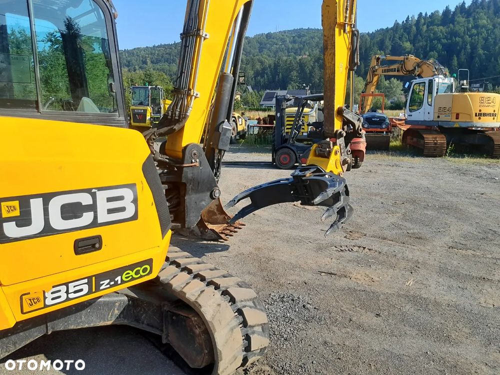 JCB 85Z-1, szybkozłacze i 3 łyżki - 8