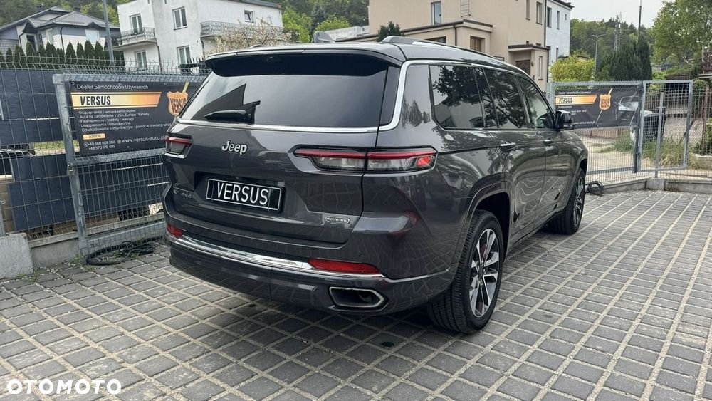 Jeep Grand Cherokee - 4