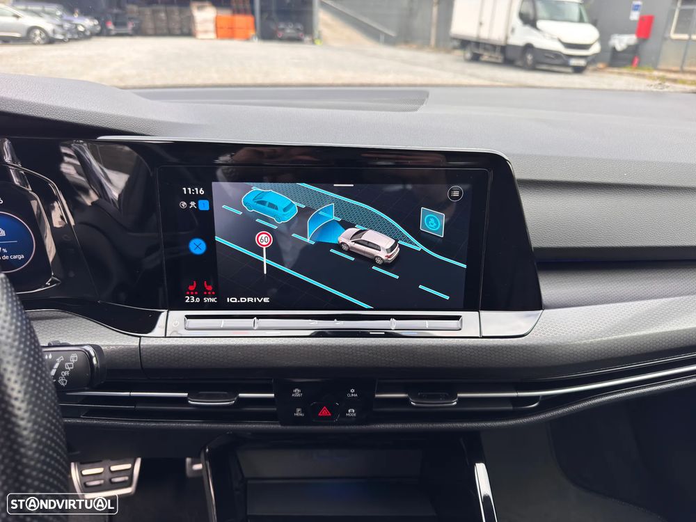 VW Golf 1.4 TSI GTE DSG - 34