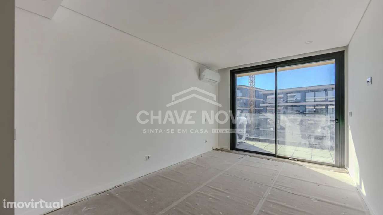 Apartamento T3 Novo c/ Lugar de Garagem Duplo na Madalena - Grande imagem: 5/24