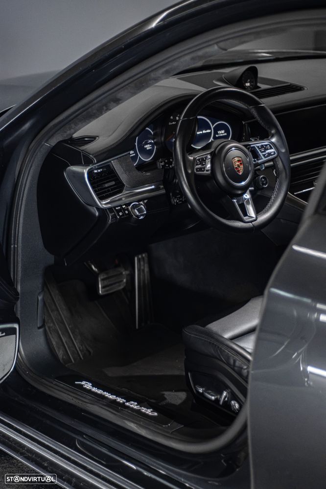 Porsche Panamera Sport Turismo Turbo - 9