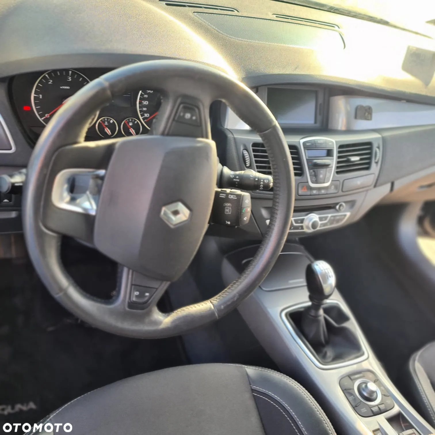 Renault Laguna 1.5 dCi Expression - 12