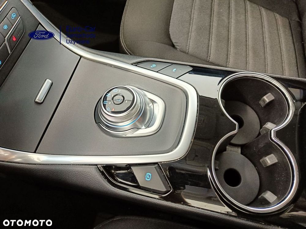 Ford S-Max 2.5 Duratec FHEV TITANIUM - 22