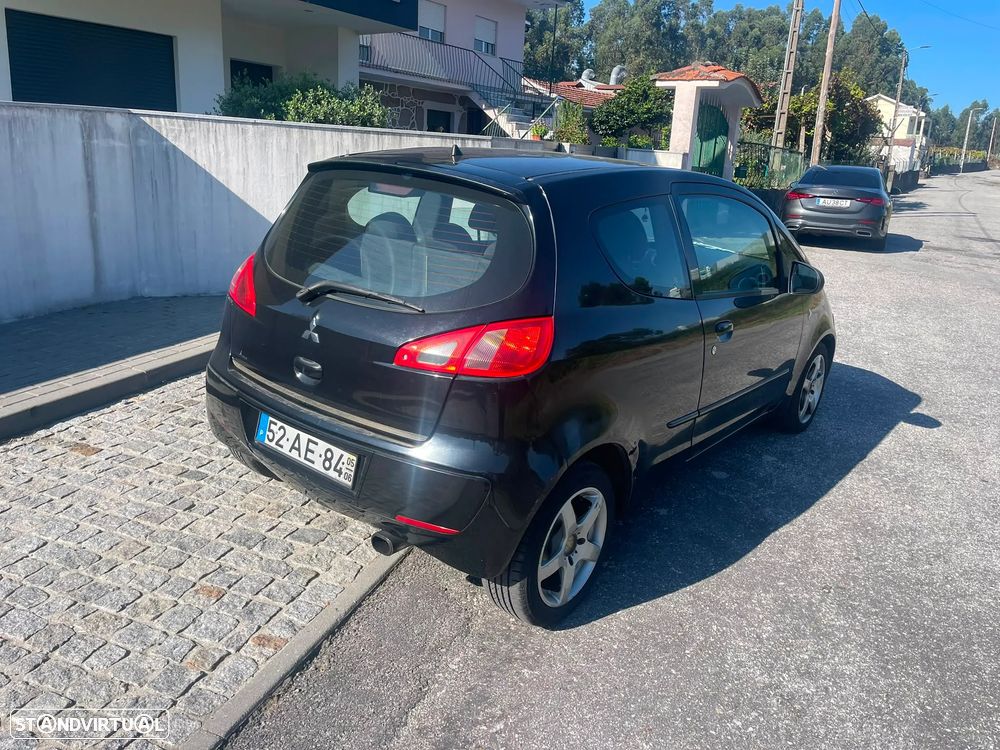 Mitsubishi Colt 1.1 Base - 8