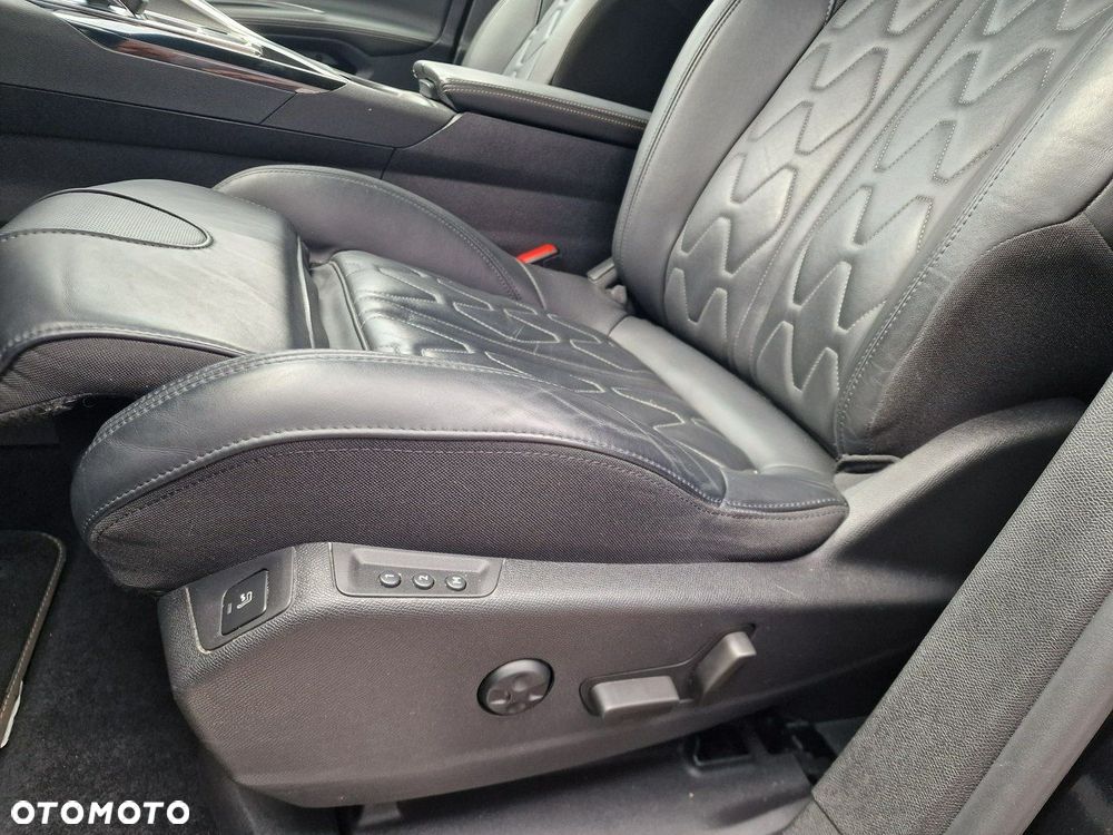 Peugeot 3008 1.6 PureTech HYbrid GT S&S EAT8 - 20