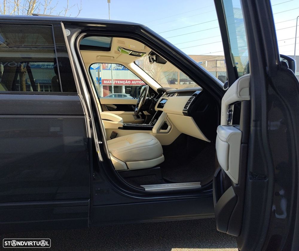 Land Rover Range Rover 2.0 Si4 PHEV LWB Vogue - 14