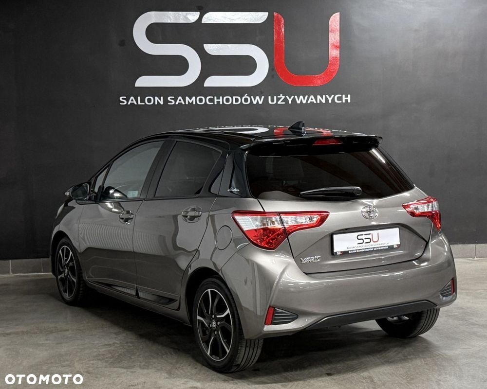 Toyota Yaris 1.5 Selection CVT - 12