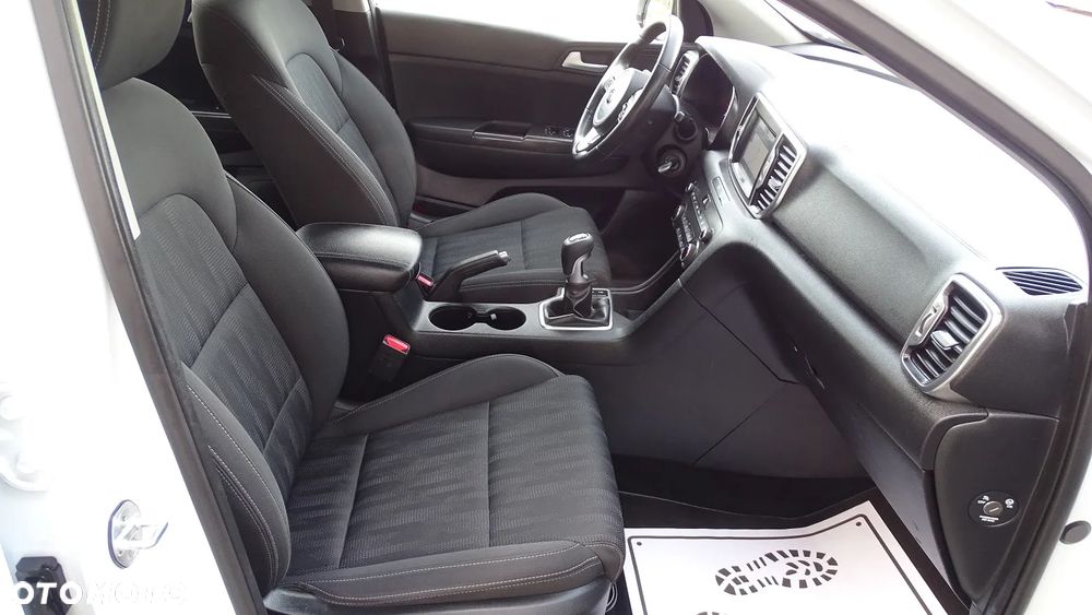 Kia Sportage 1.7 CRDI 2WD Vision - 12