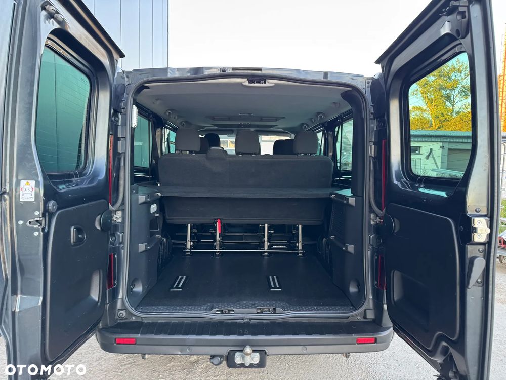 Renault Trafic SpaceClass 2.0 dCi Escapade - 8