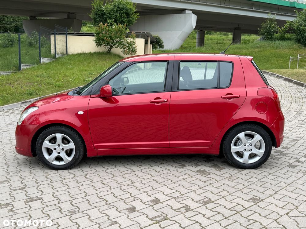 Suzuki Swift 1.3 Club - 2