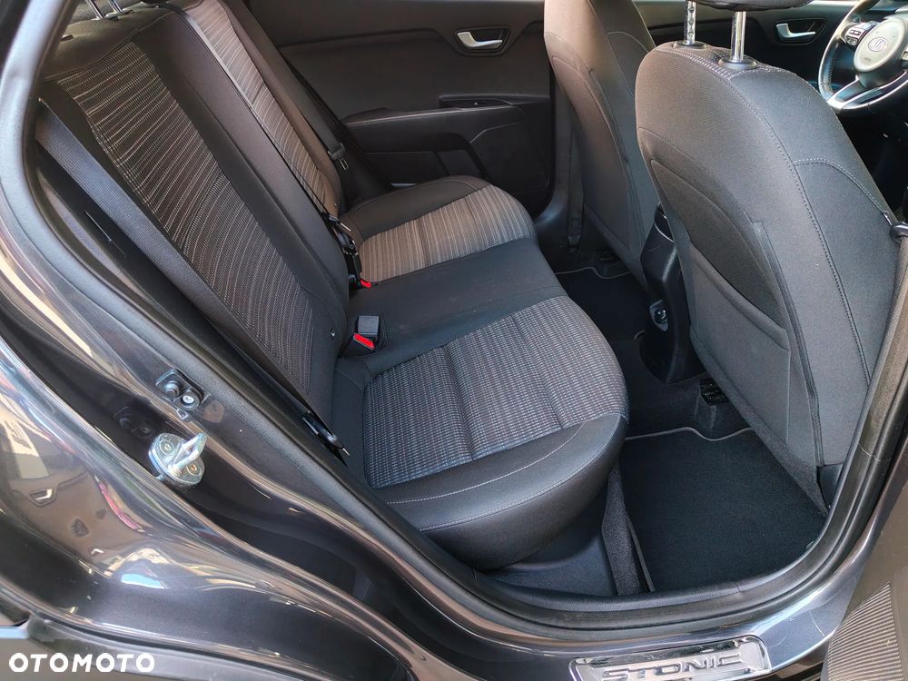 Kia Stonic 1.0 T-GDI 120 Vision - 33