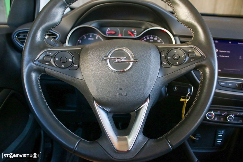 Opel Crossland 1.2 T Business - 17