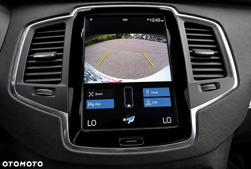 Volvo XC 90 T5 AWD Geartronic Momentum - 29