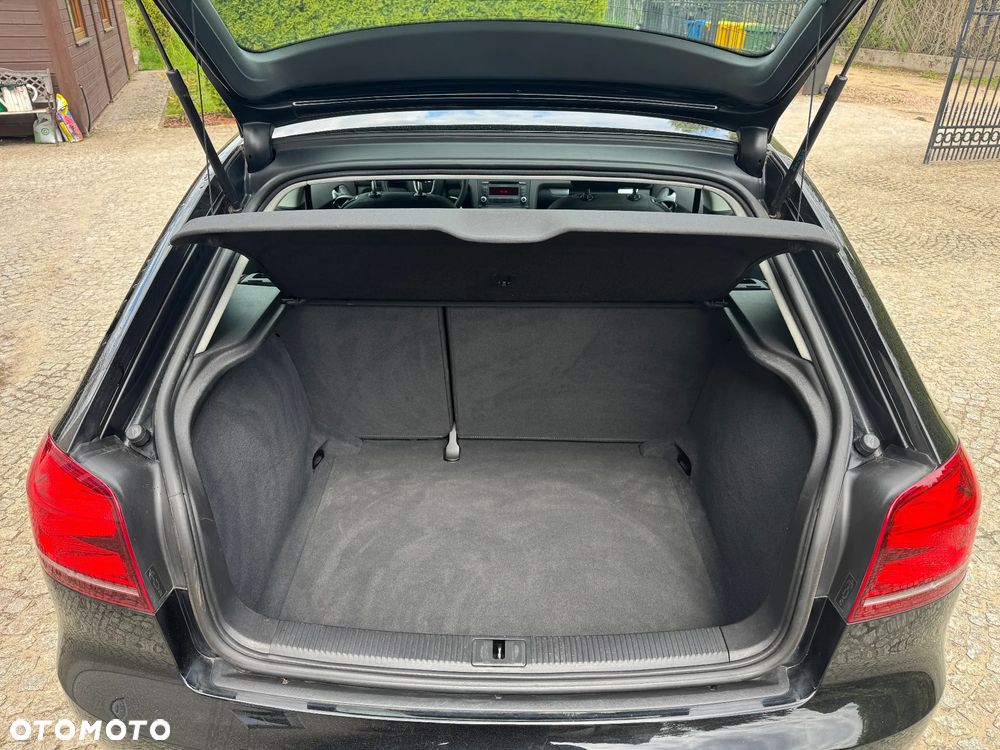 Audi A3 3-drzwiowe 1.6 Attraction - 7