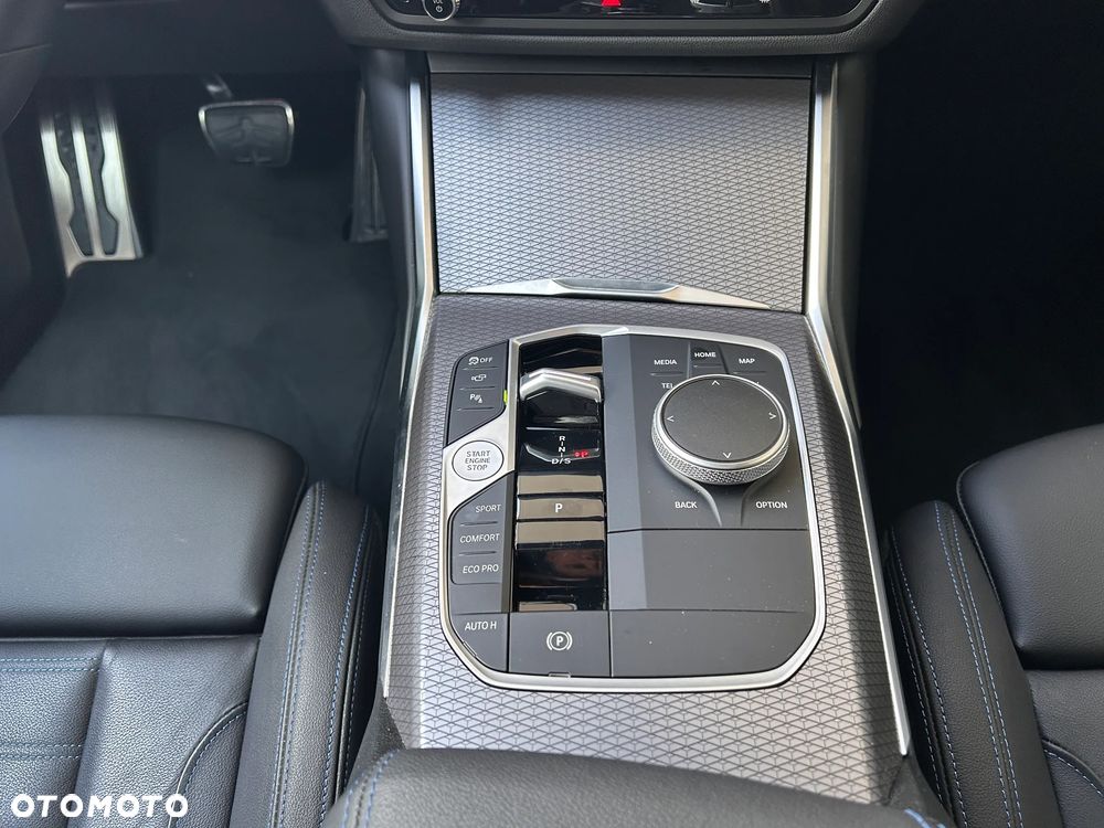 BMW Seria 3 M340d xDrive mHEV sport - 30
