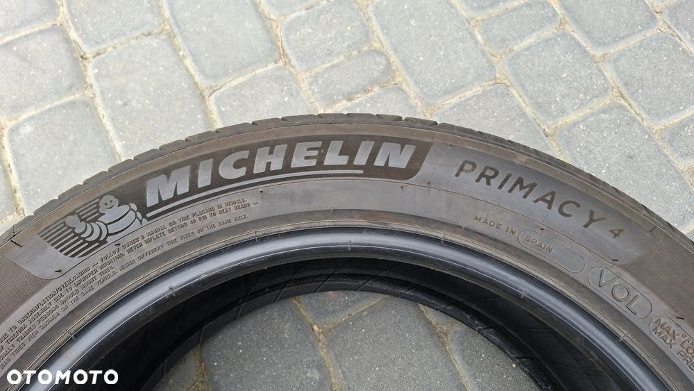 Opona letnia Michelin Primacy 4 215/55 R18 - 2