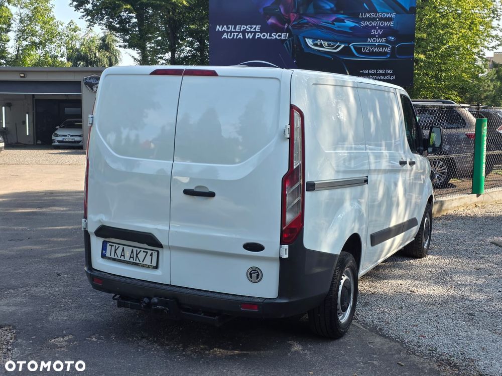 Ford TRANSIT CUSTOM - 14