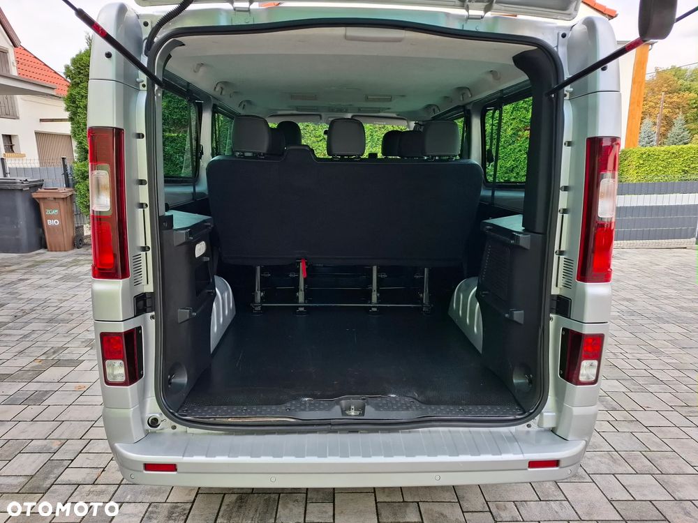Opel Vivaro - 13