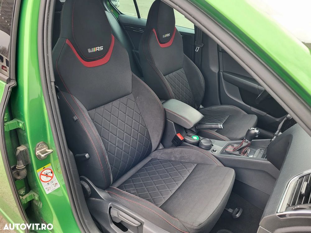 Skoda Octavia 2.0 TSI DSG RS - 14