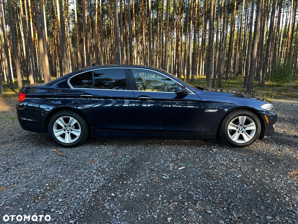 BMW Seria 5 528i - 7