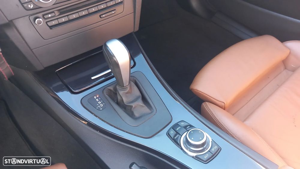 BMW 320 d Sport Auto - 11